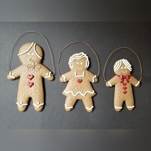 MWW Market / GINGERBREAD FAMILY / Home Decor